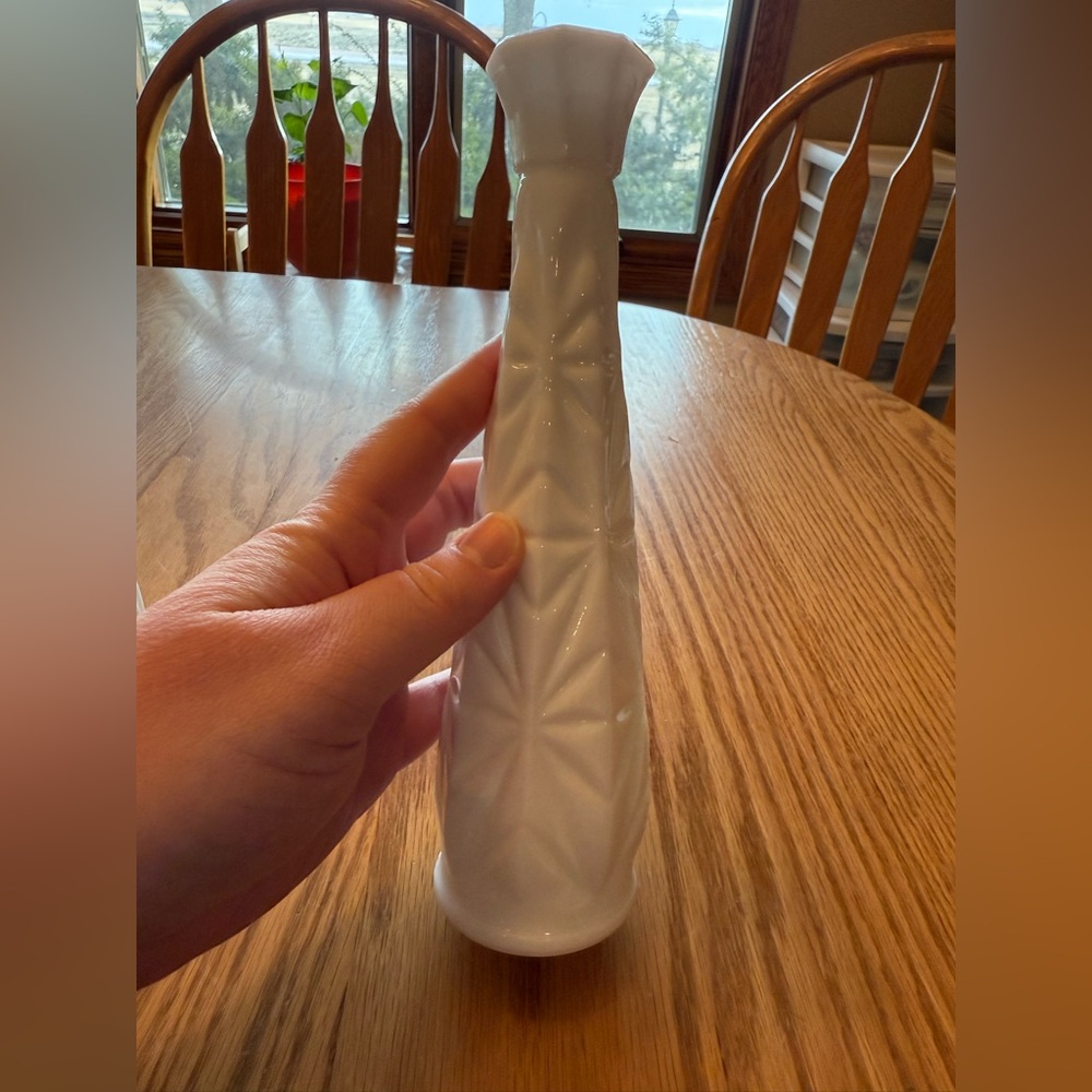 Vintage Milk Glass Snowflake Flower Bud Vase